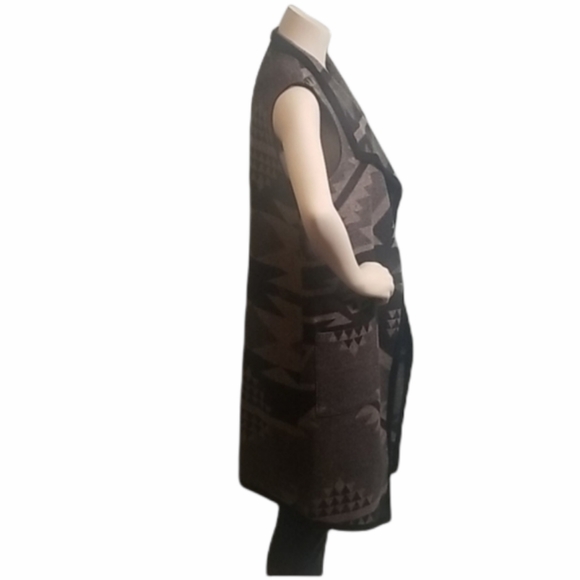 Pendleton Carly Long Wool Vest Reversible Aztec Jacquard Pattern NWT - Picture 3 of 6